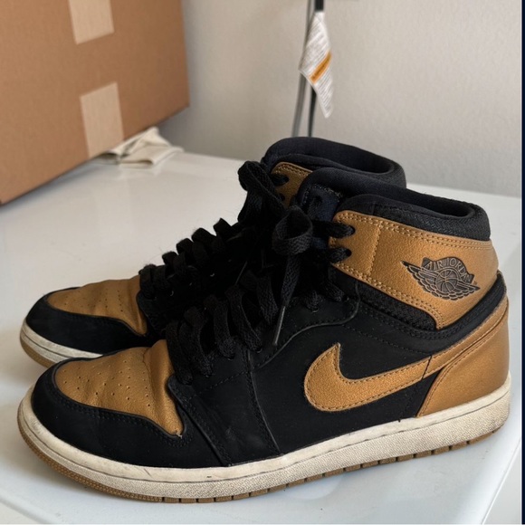 Air Jordan 1 Retro high Melo - Picture 3 of 4